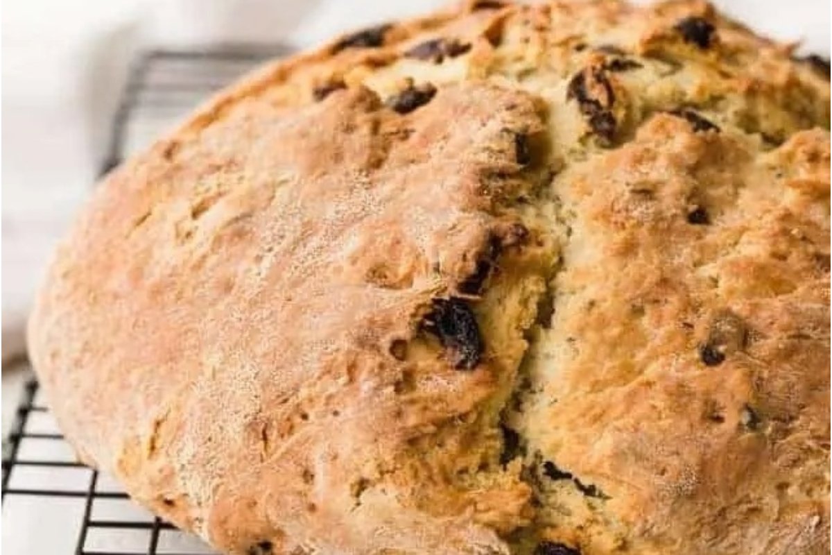 Irish Soda Bread With Raisins And Caraway Seeds
