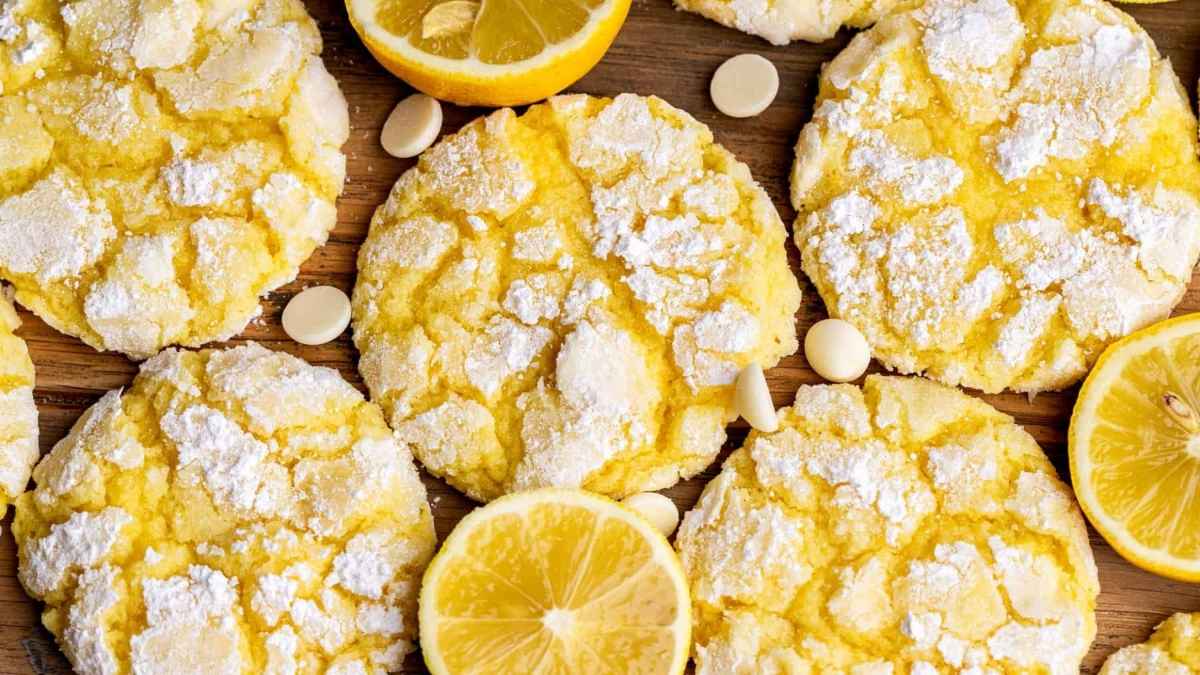 Lemon Crinkle Cookies. 
