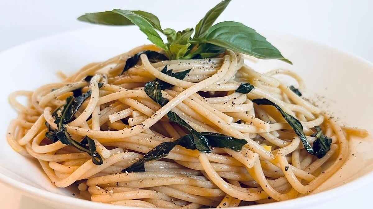 Lemon Basil Pasta. 