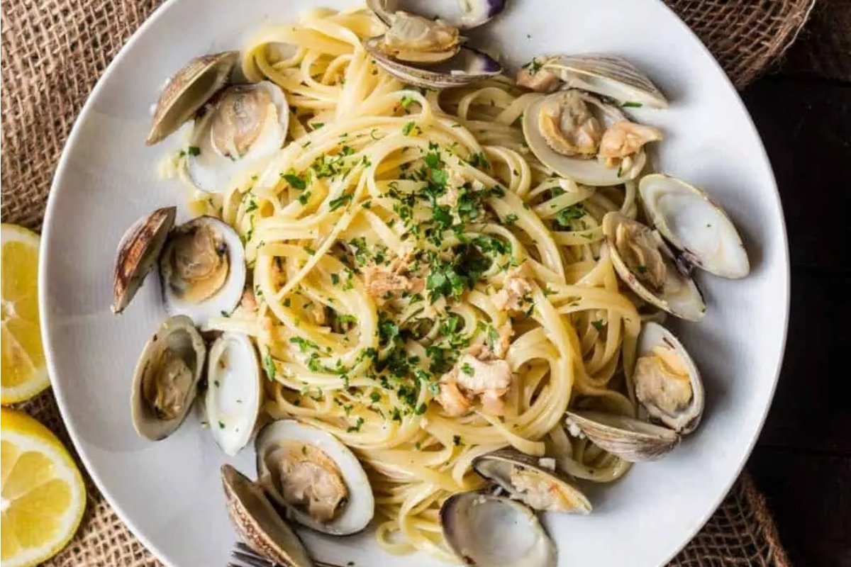 Linguine Alle Vongole Pasta With Clam Sauce