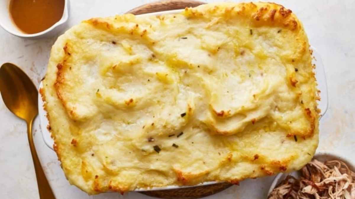 Make Ahead Mashed Potatoes Recipe For Thanksgiving.