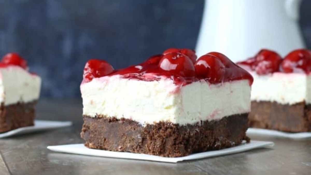 Old Fashioned Cherry Delight.