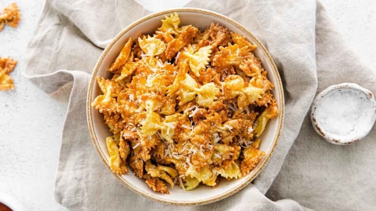 Pasta Chips. 