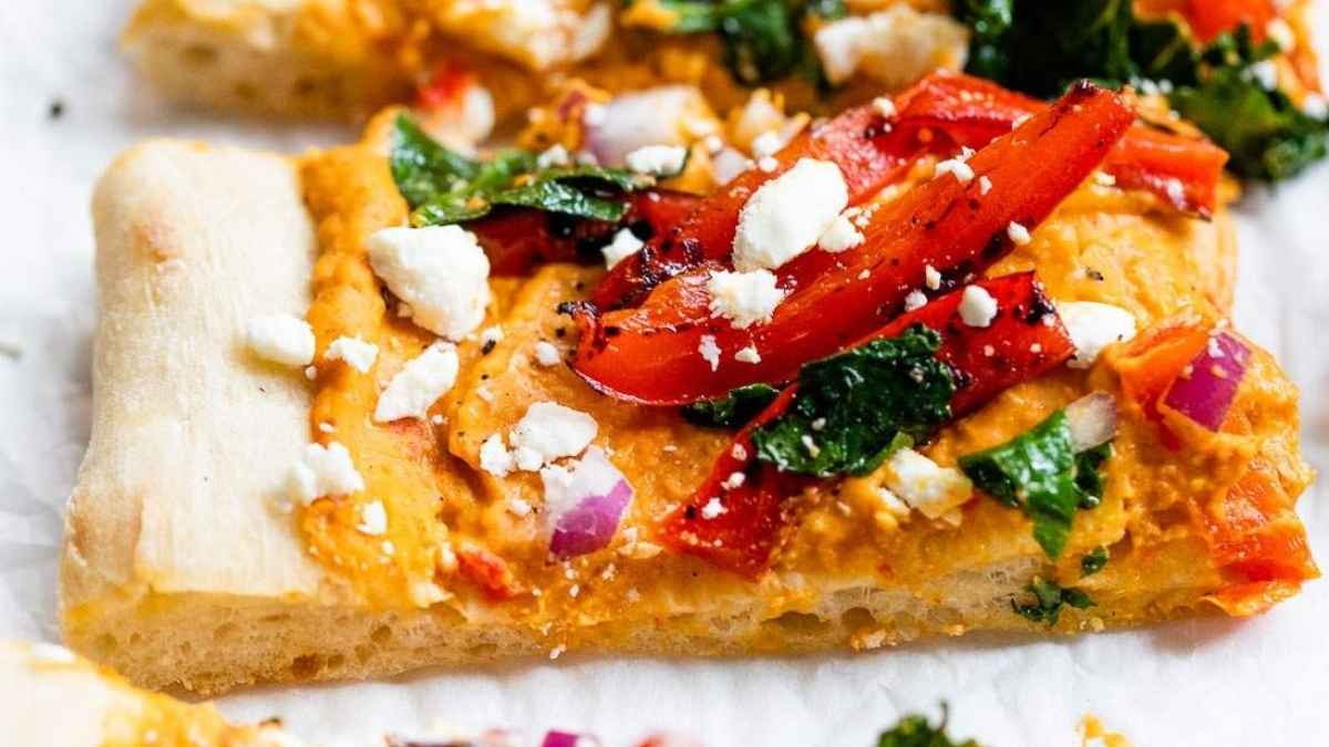 Roasted Red Pepper Hummus Flatbread.