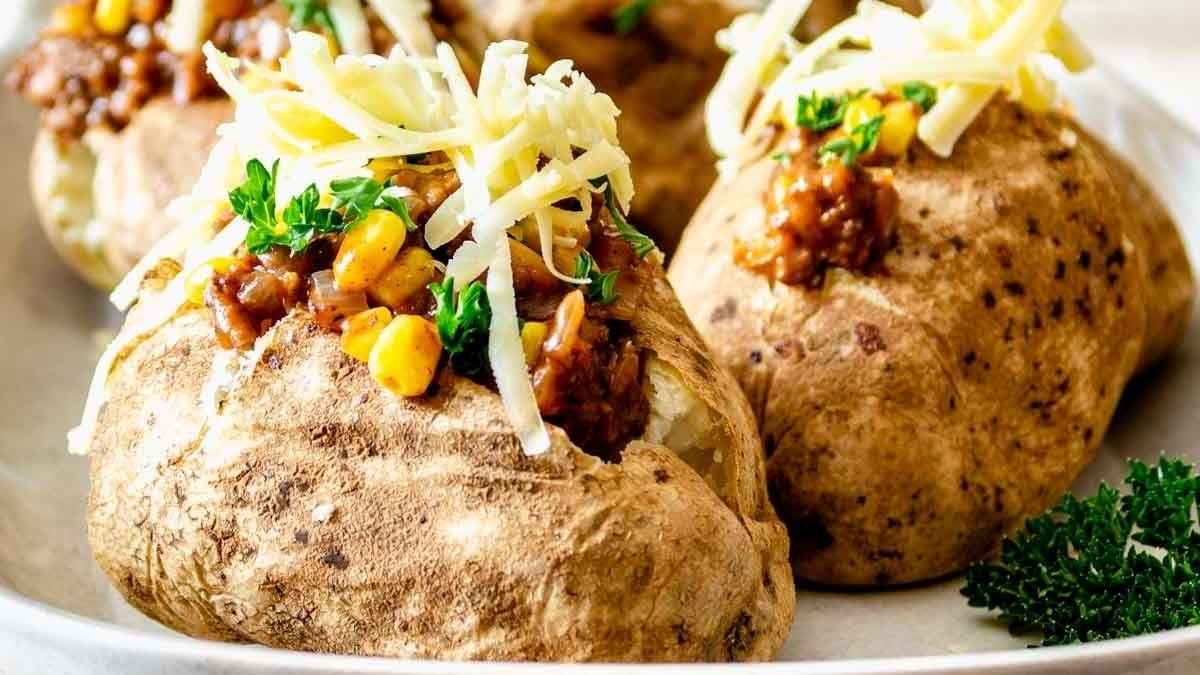 Shepherd'S Pie Baked Potatoes.
