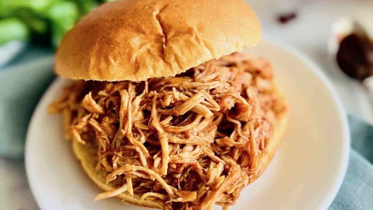 Slow Cooker Bbq Pulled Chicken . 