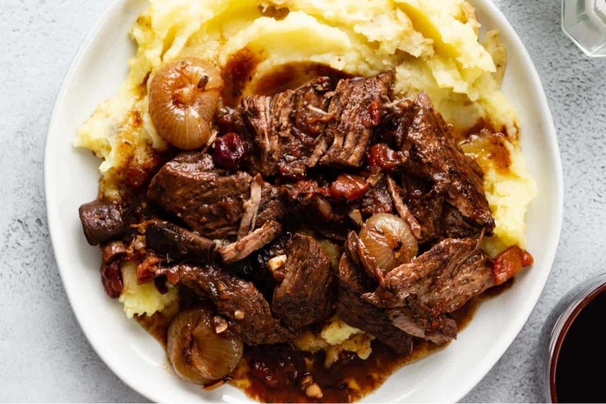 Slow Cooker Boneless Beef Ribs In Pomegranate Sauce