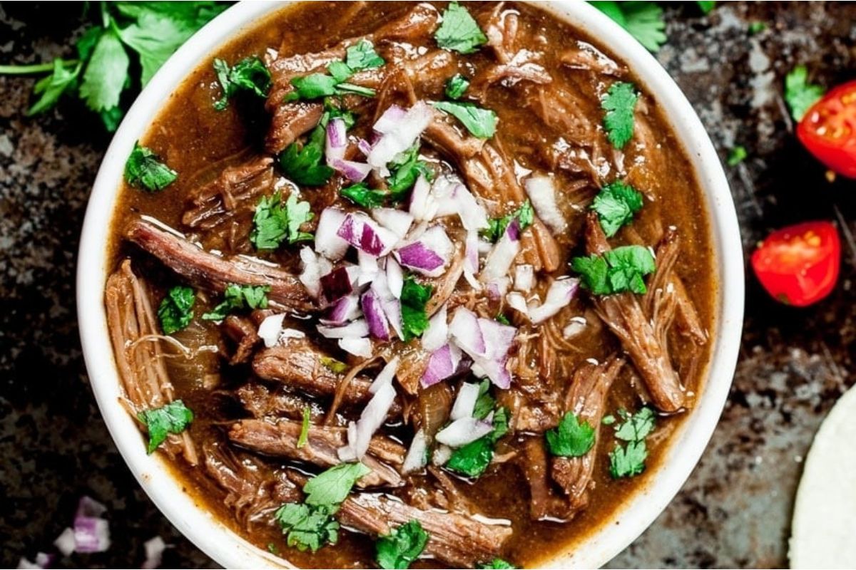 Slow Cooker Mexican Shredded Beef 1