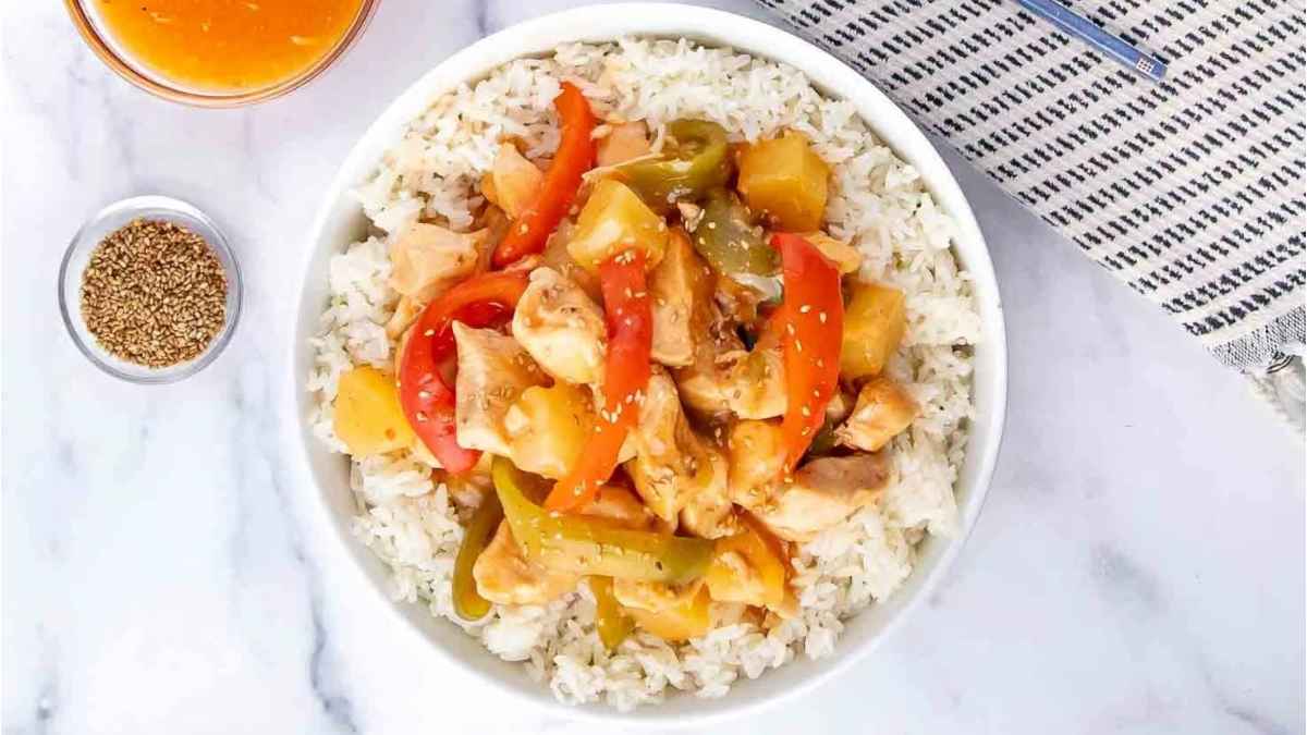 Slow Cooker Sweet And Sour Chicken. 