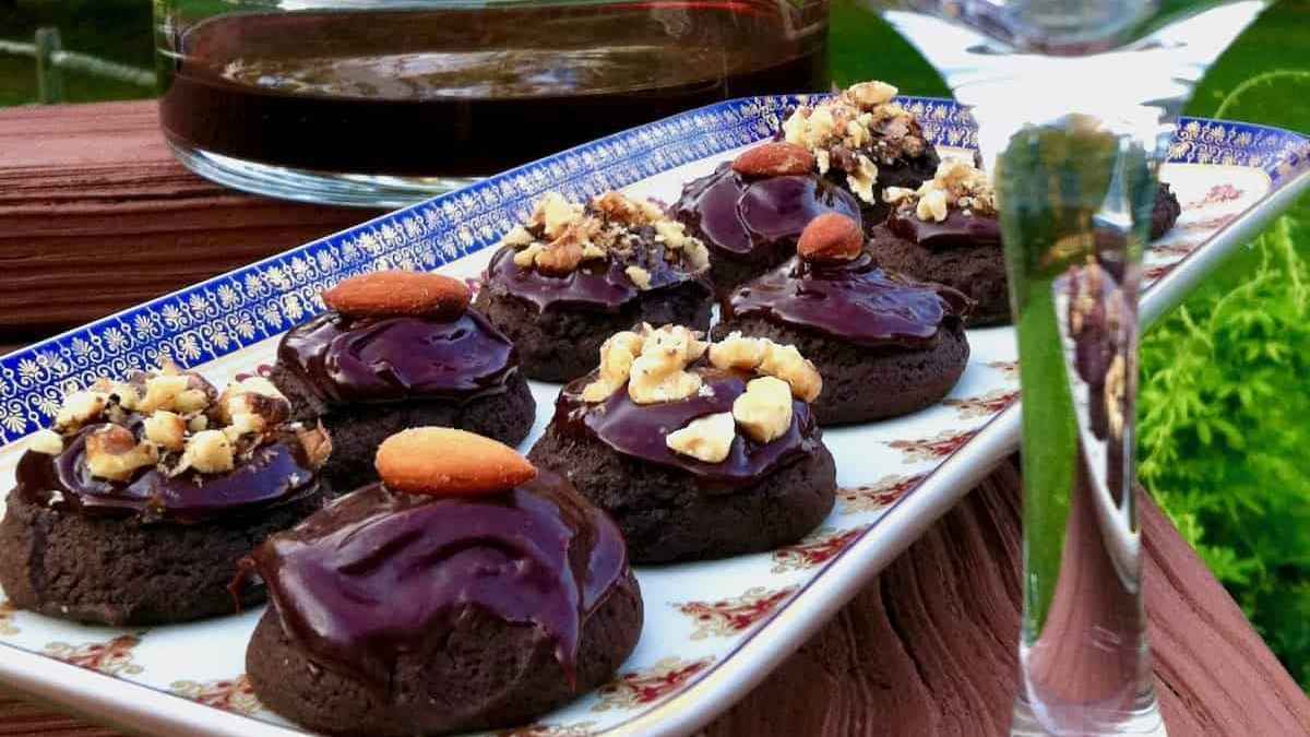 Smoking Spice Dark Chocolate Reflections. 