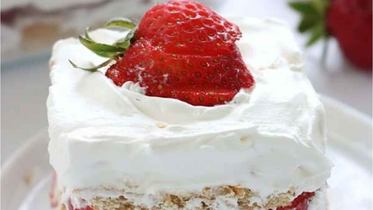 Strawberry Icebox Cake. 