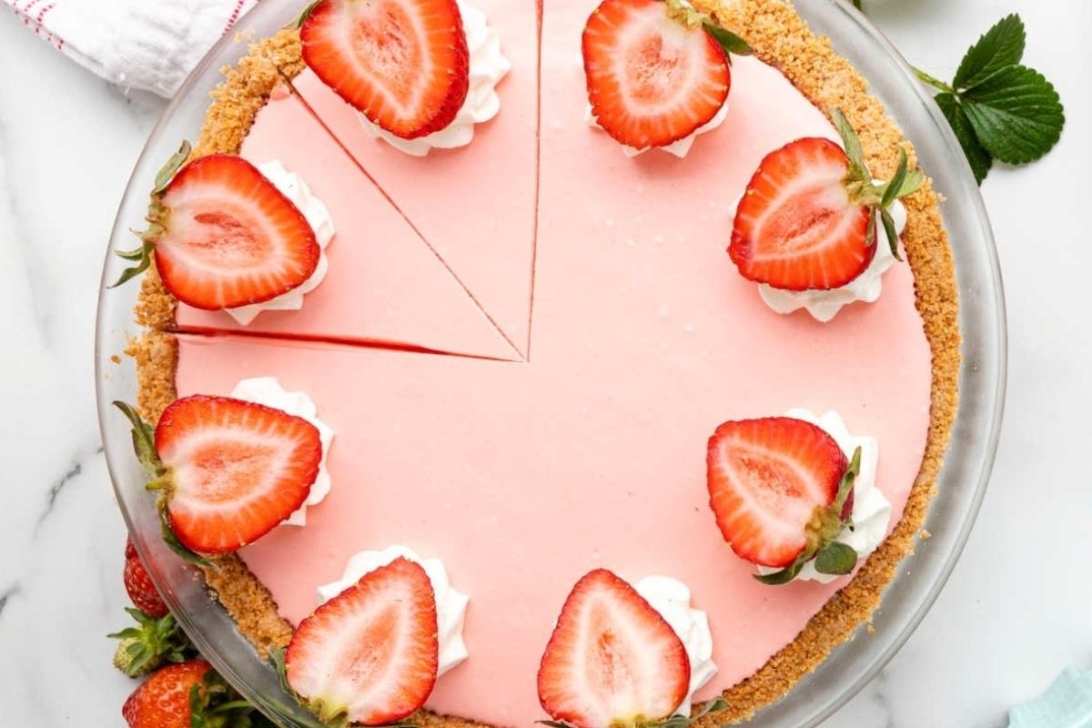 Strawberry Jello Pie