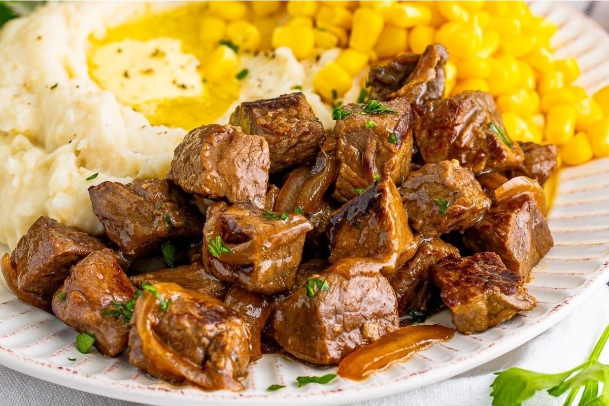 The BEST Slow Cooker Steak Bites Easy Recipe