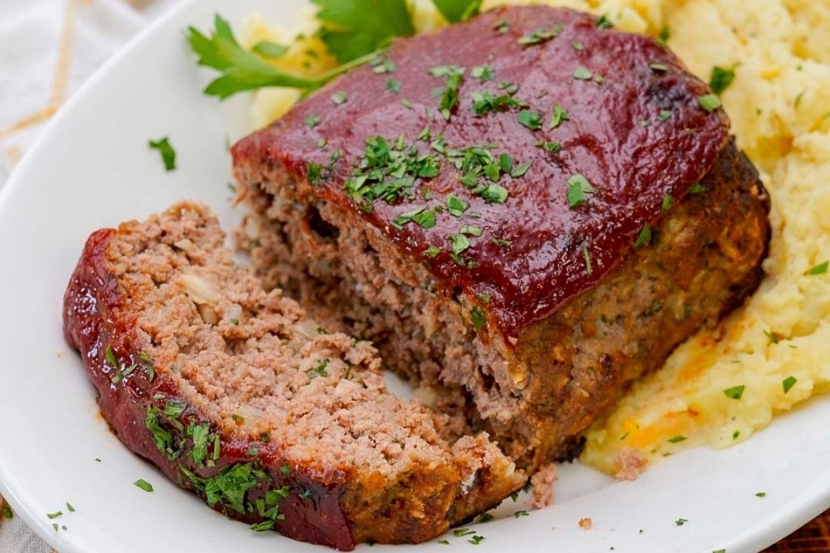 The Juiciest Air Fryer Meatloaf Recipe 1