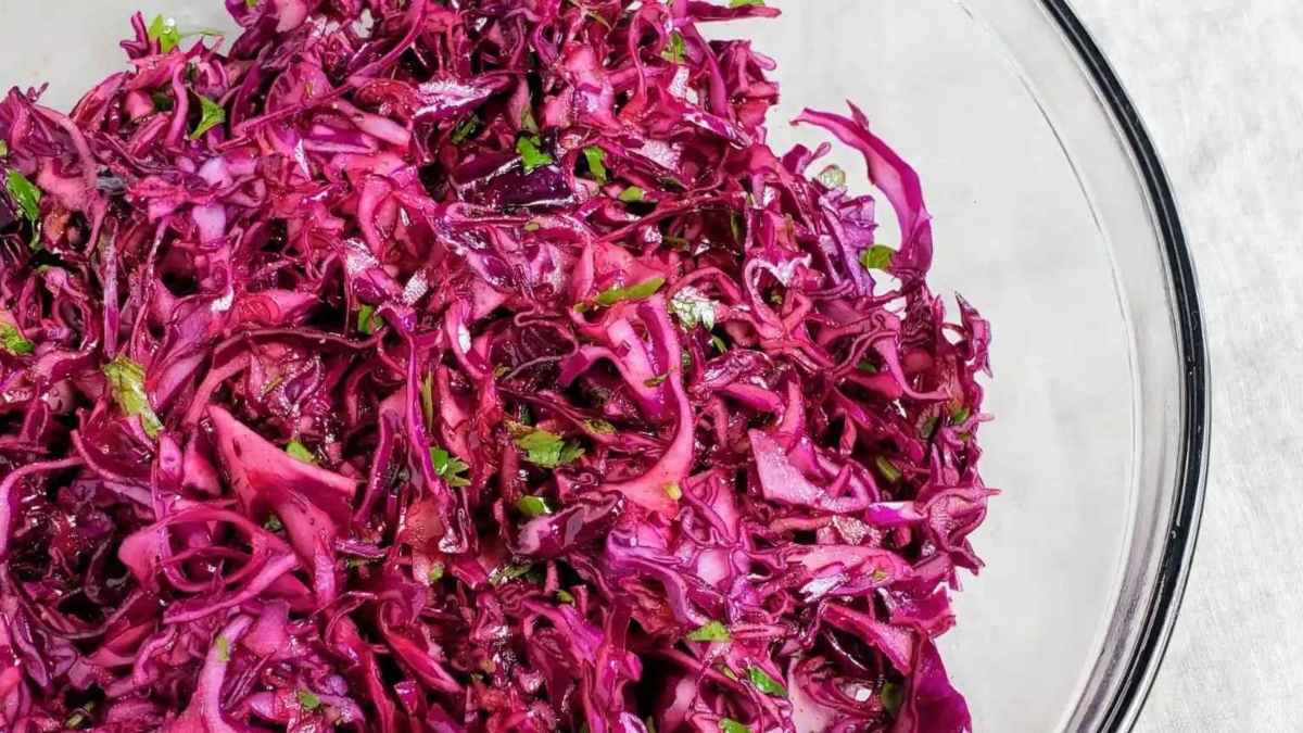 Crisp And Tangy: The Ultimate Red Cabbage Slaw For Fish Tacos.