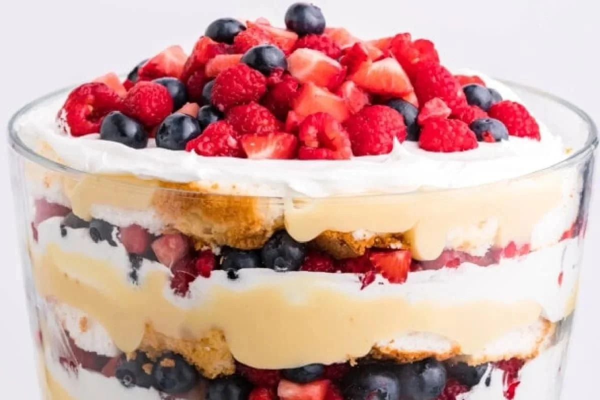 Triple Berry Trifle With Cheesecake Layer. 
