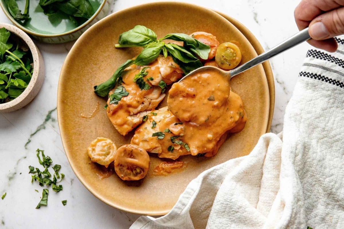 Slow Cooker Creamy Tomato Basil Chicken.