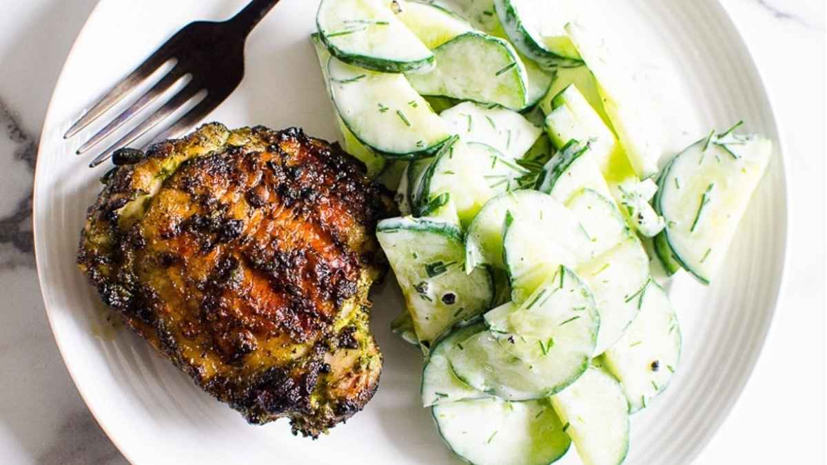 10 Minute Creamy Cucumber Salad. 