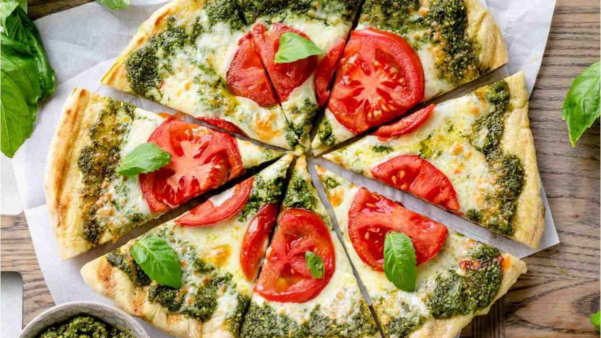 5-Ingredient Grilled Pesto Pizza.