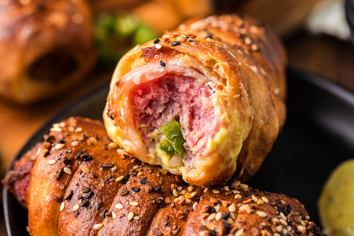 Air Fryer Bacon Jalapeno Cheese Pigs In A Blanket
