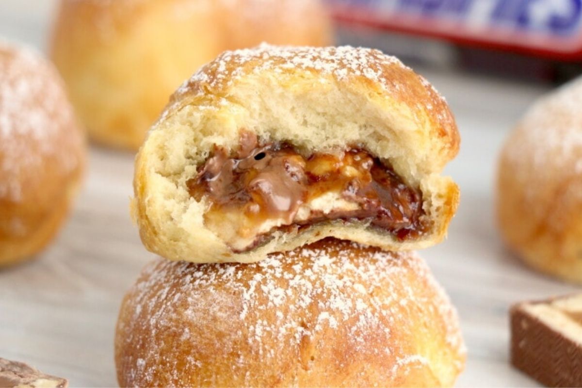 Air Fryer Snickers Pillsbury
