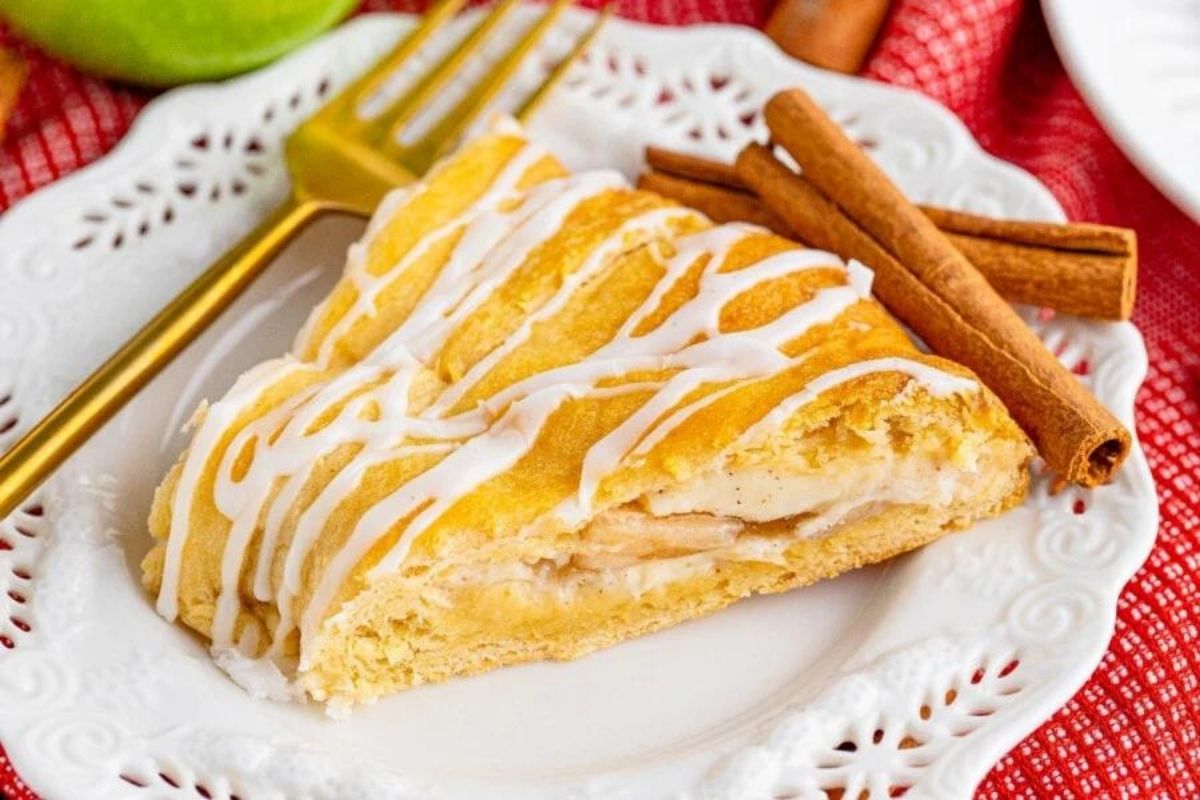 Apple Cream Cheese Crescent Ring Pillsbury