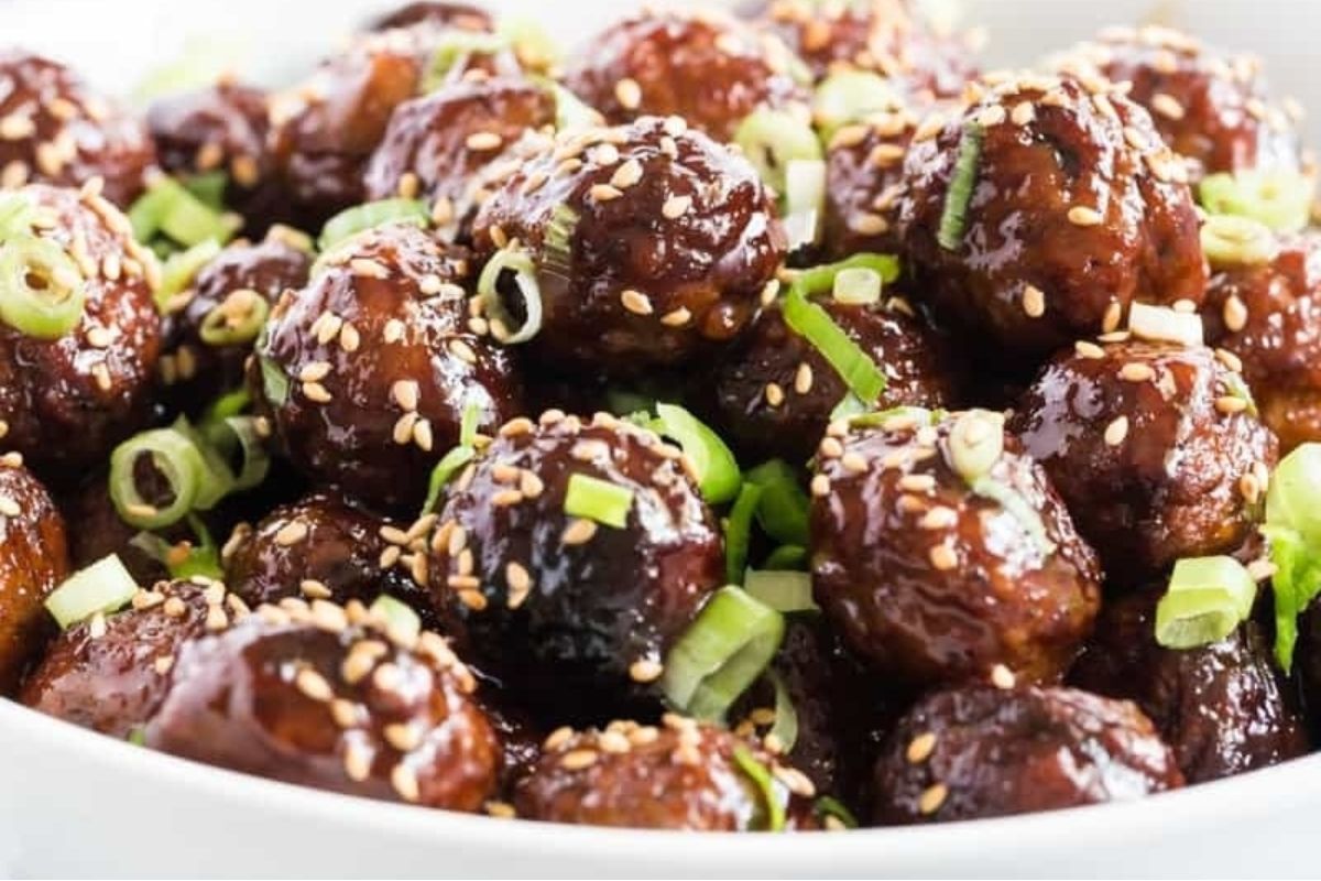 Asian Crockpot Meatballs