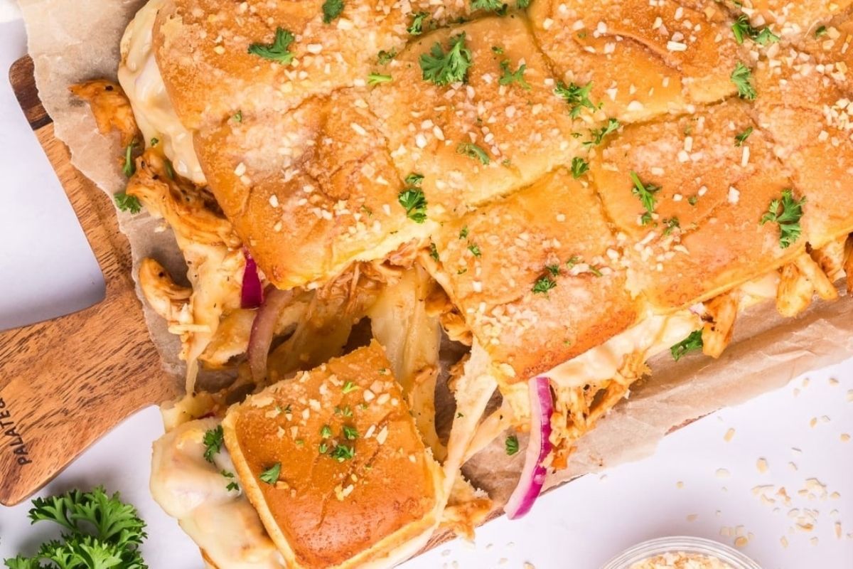 Barbecue Chicken Sliders Recipe