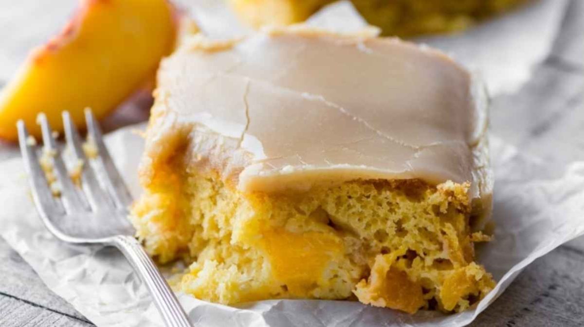Brown Sugar Peach Cake. 