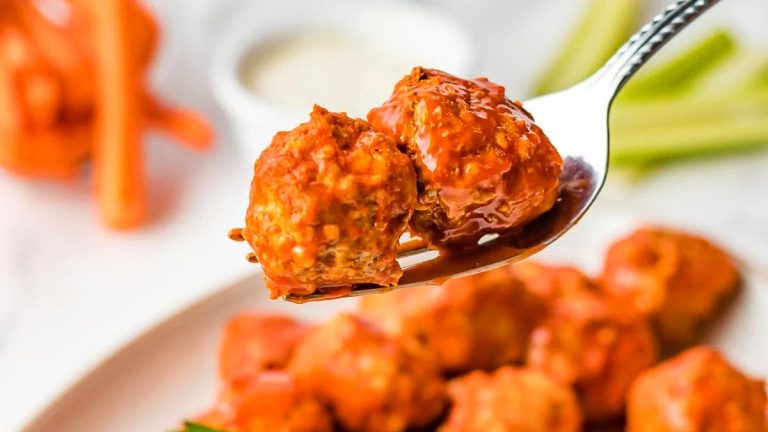 Slow Cooker Buffalo Chicken Meatballs.