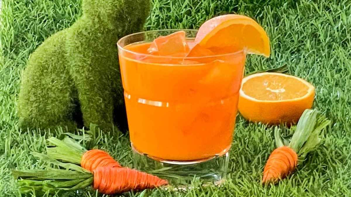 Bunny Tonic Cocktail. 