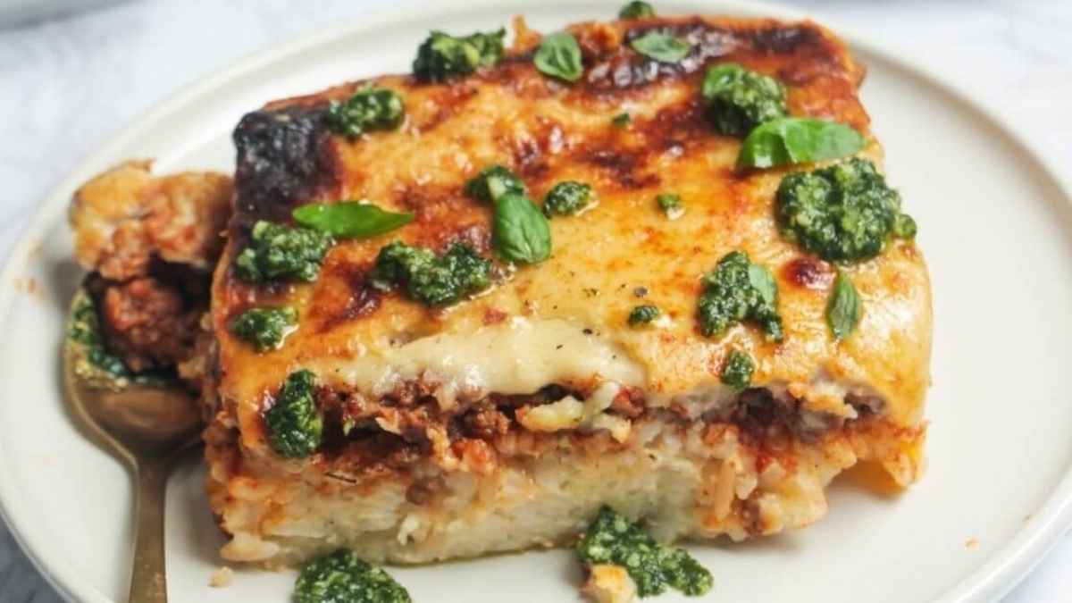 Cheesy Bolognese Rice Bake.