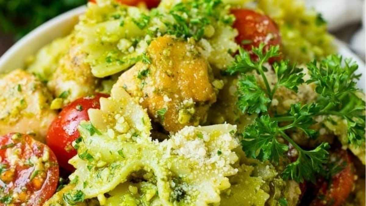 Chicken Pesto Pasta.