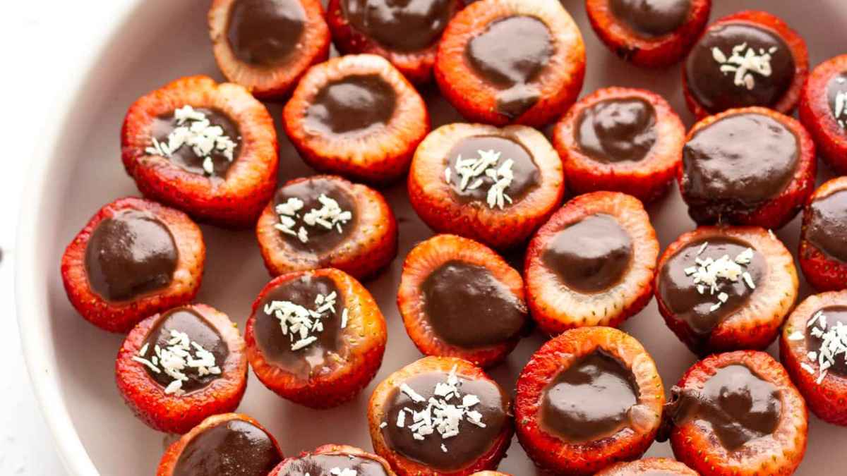 Chocolate Coconut Cream Stuffed Strawberries. 