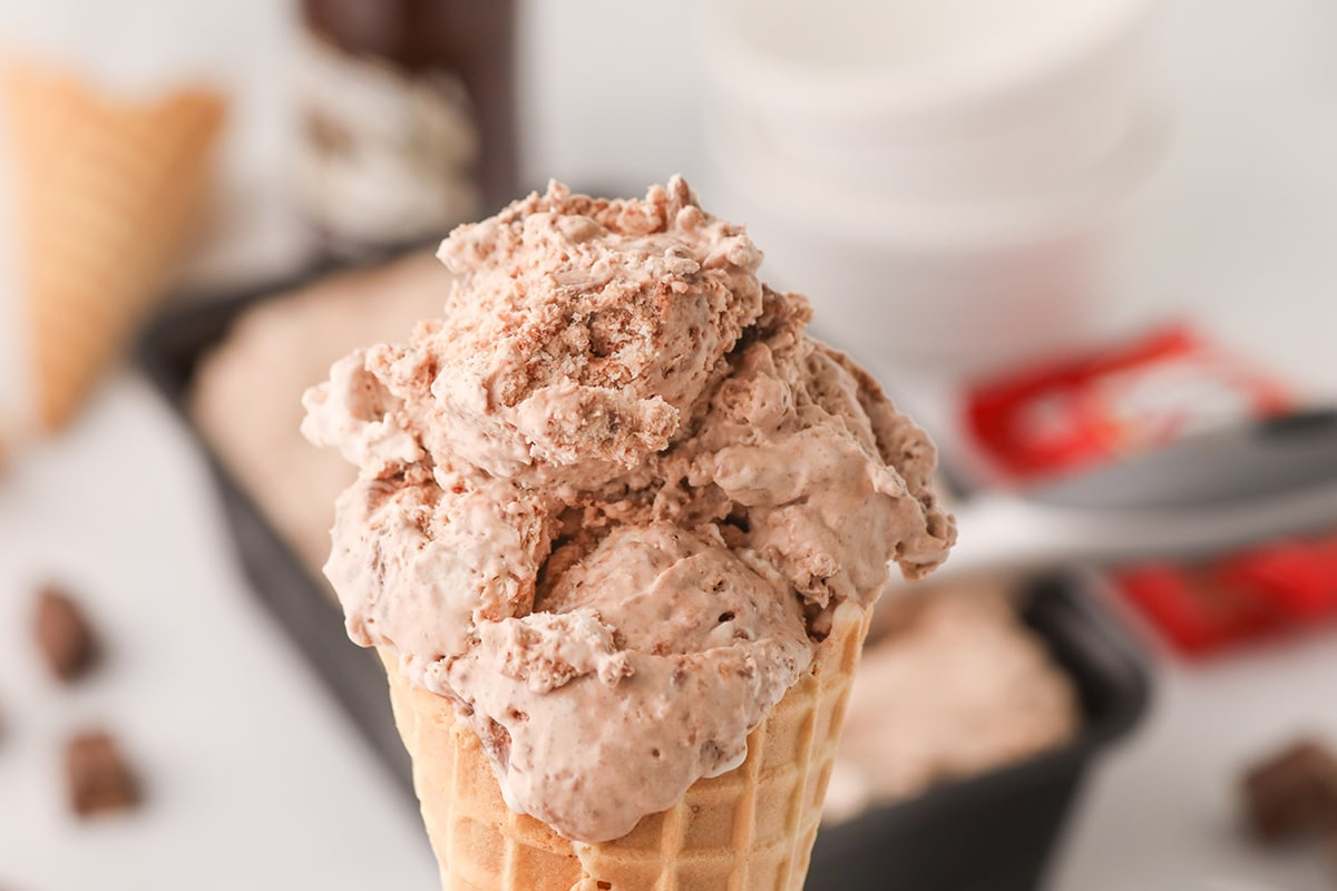 Chocolate Kit Kat Ice Cream cones
