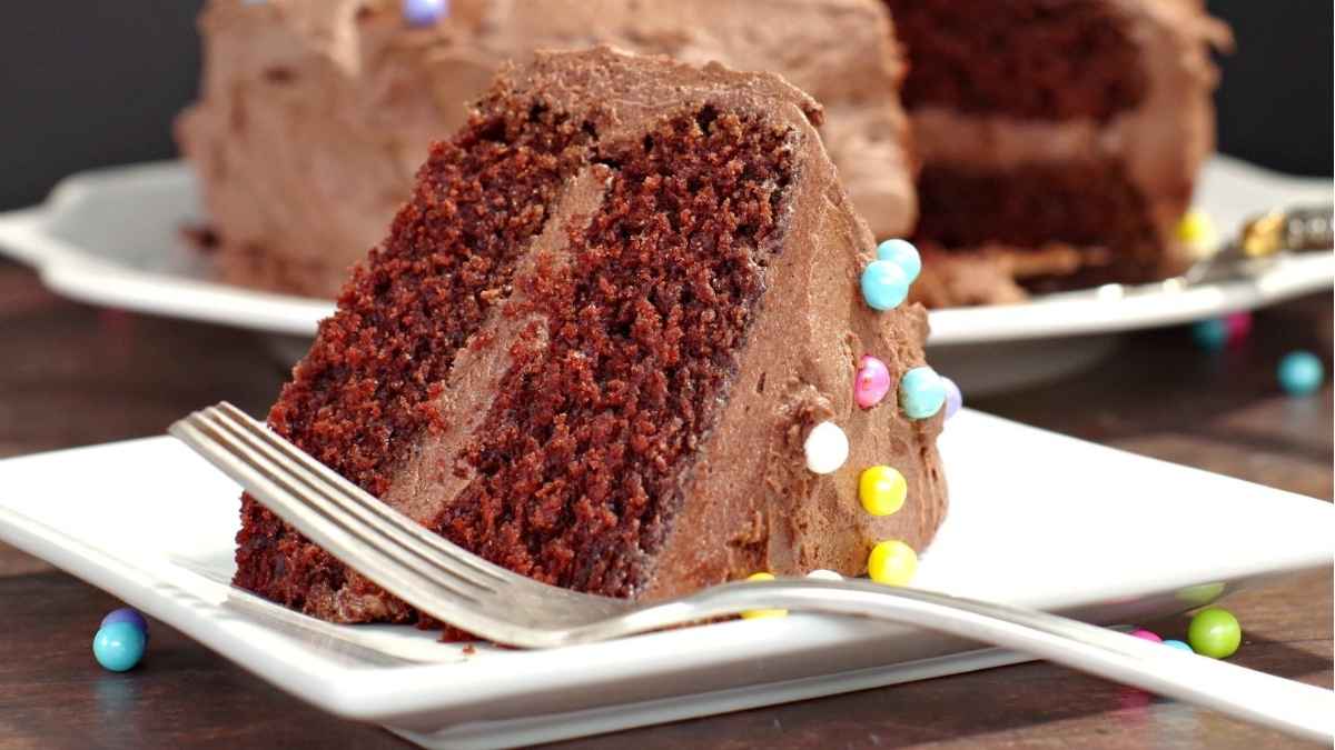 Chocolate Mayonnaise Cake | Old-Fashioned.