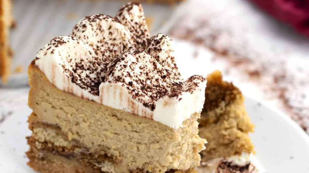 Creamy Tiramisu Cheesecake Recipe (No Water Bath). 