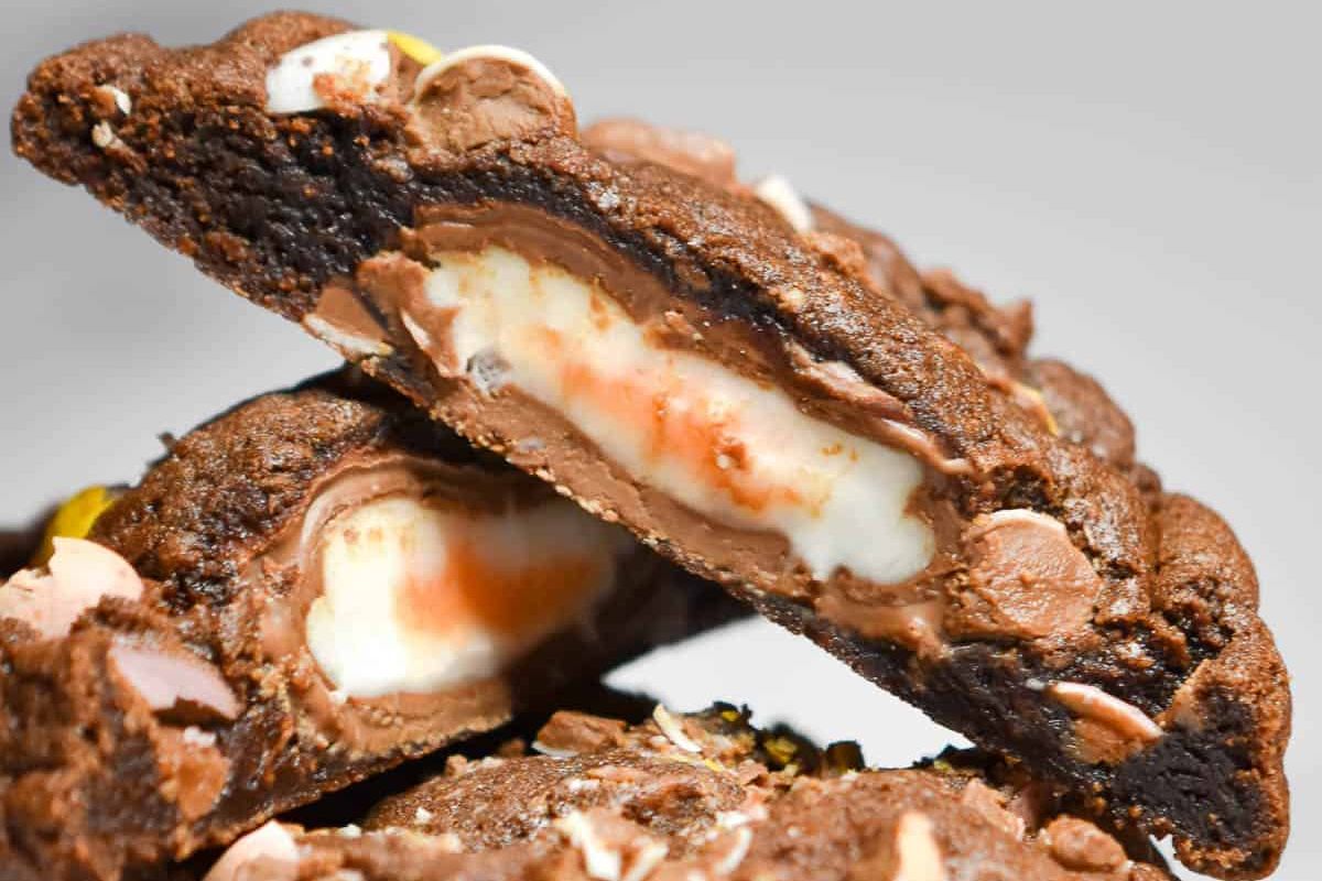 Creme Egg Cookies