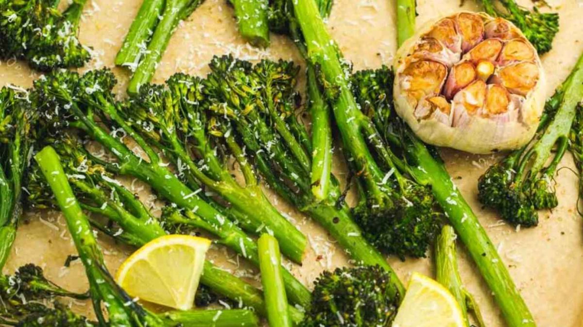 Crispy Oven Roasted Broccolini Recipe. 