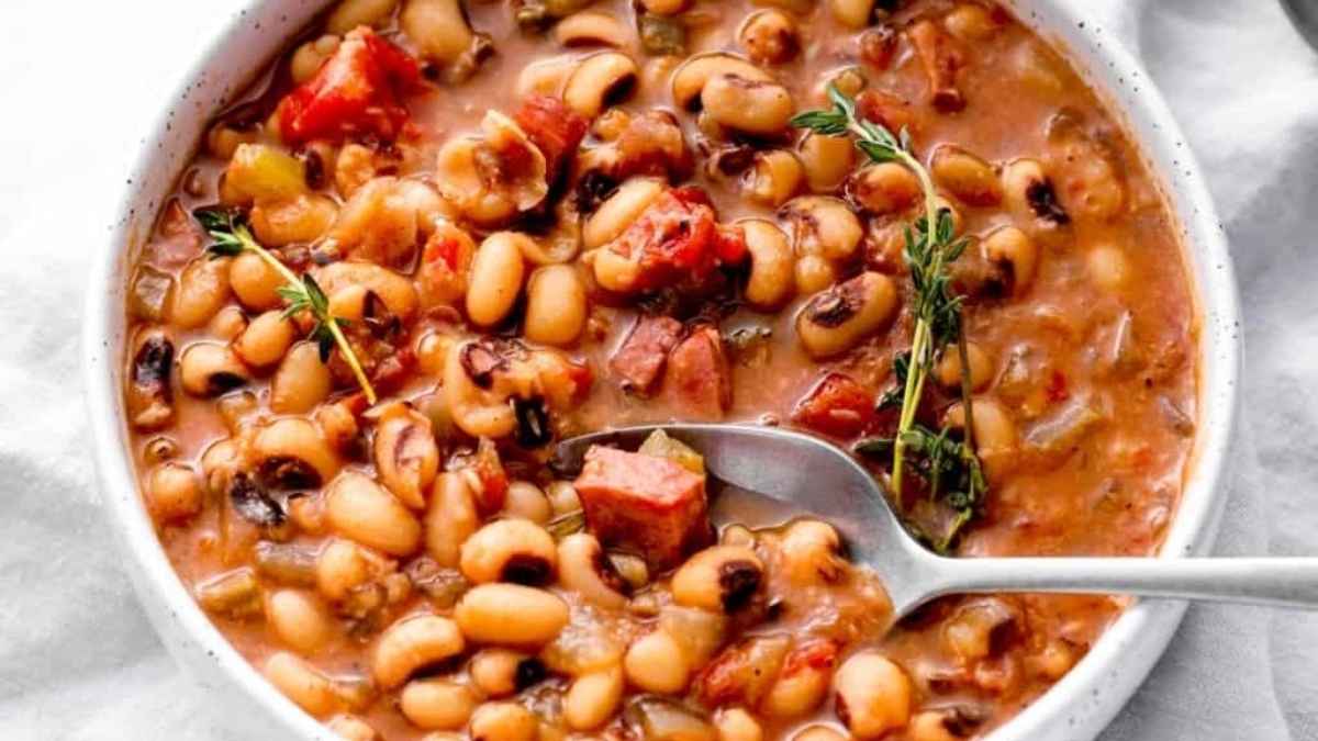 Crockpot Black Eyed Peas Recipe. 