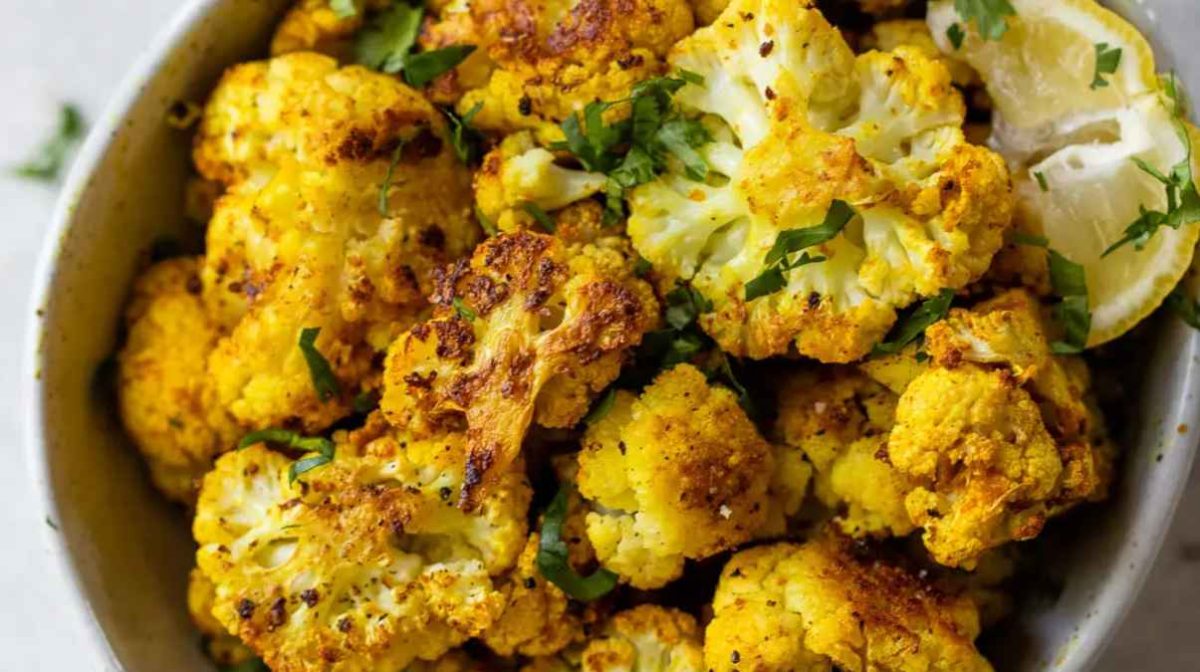 Curry Roasted Cauliflower. 