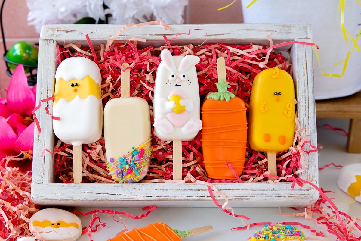 Easter Cakesicles