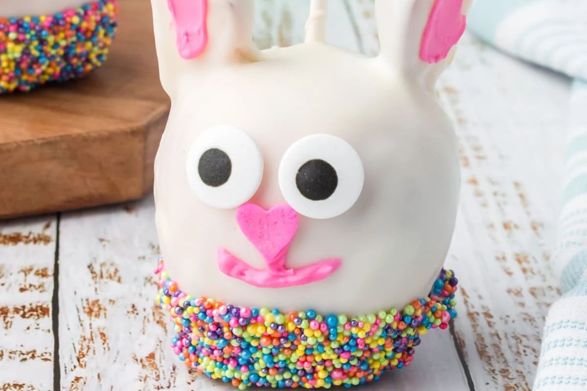 Easter Candy Apples