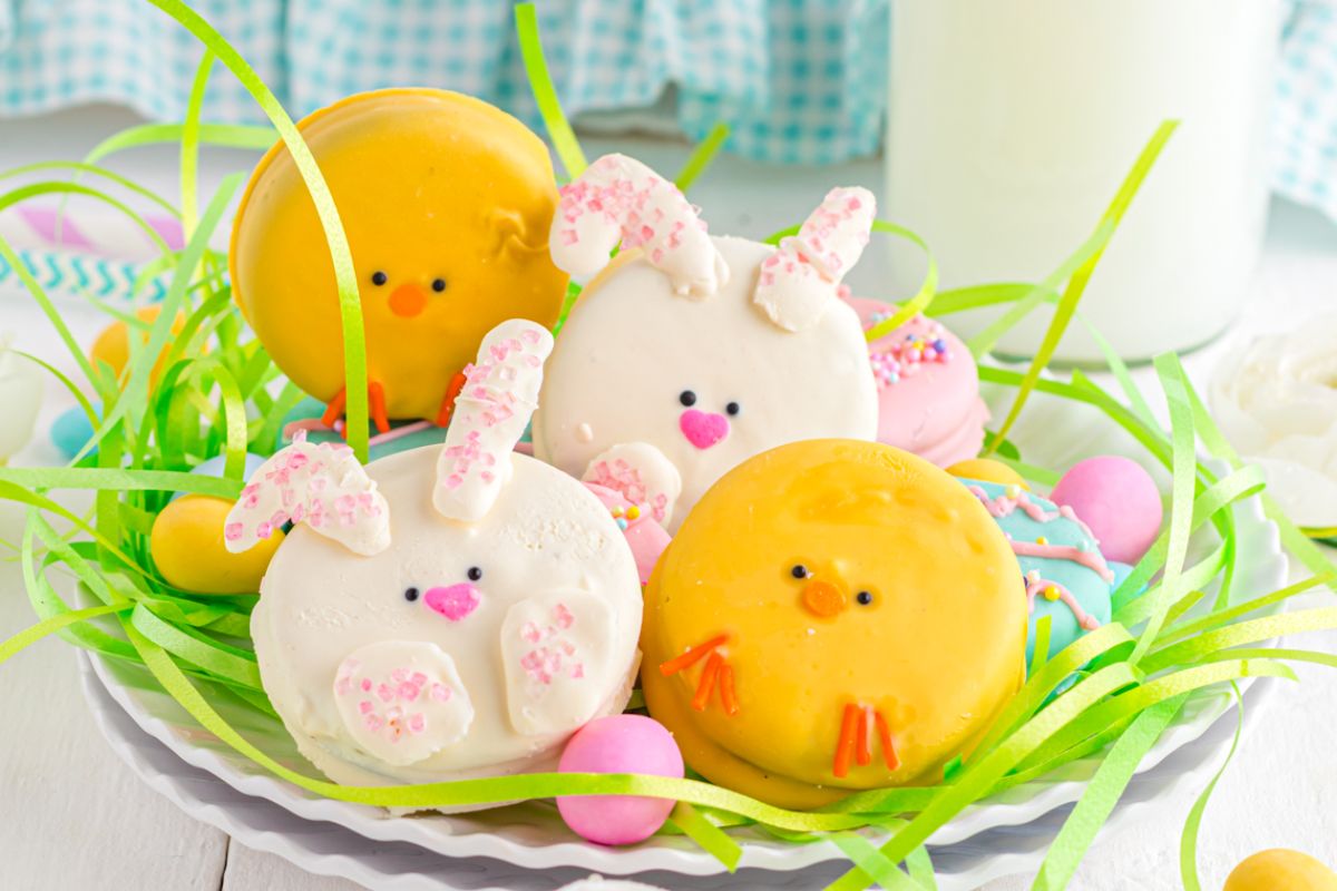 Easter Oreos