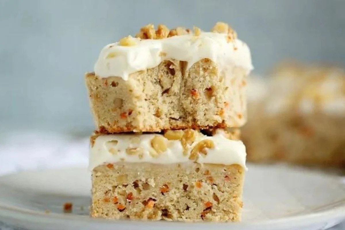 Easy Carrot Cake Bars. 