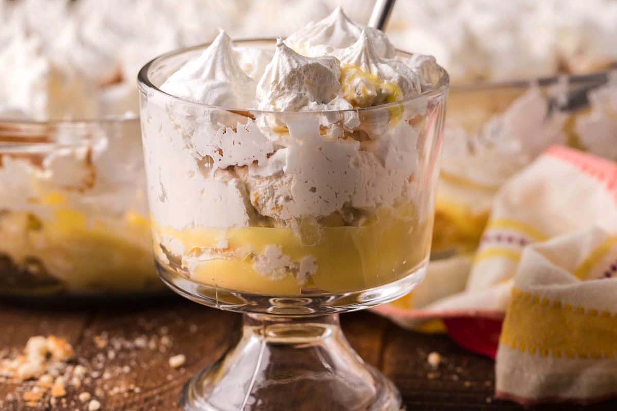No Bake Banana Pudding Cups.