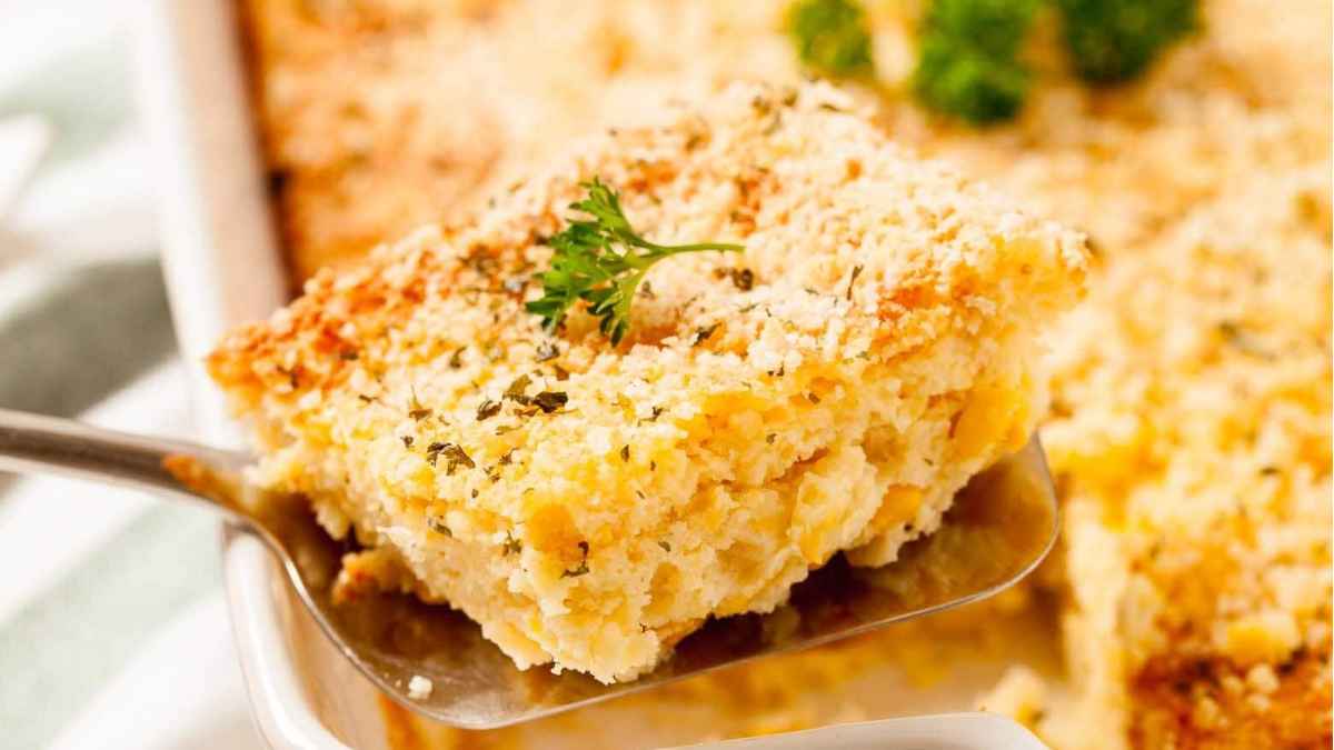 Easy Corn Casserole Recipe. 