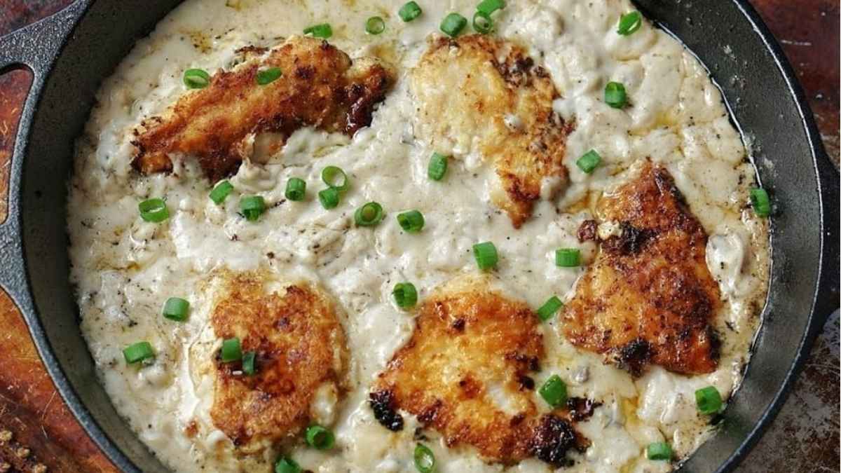 Easy Cream Of Mushroom Chicken Skillet.