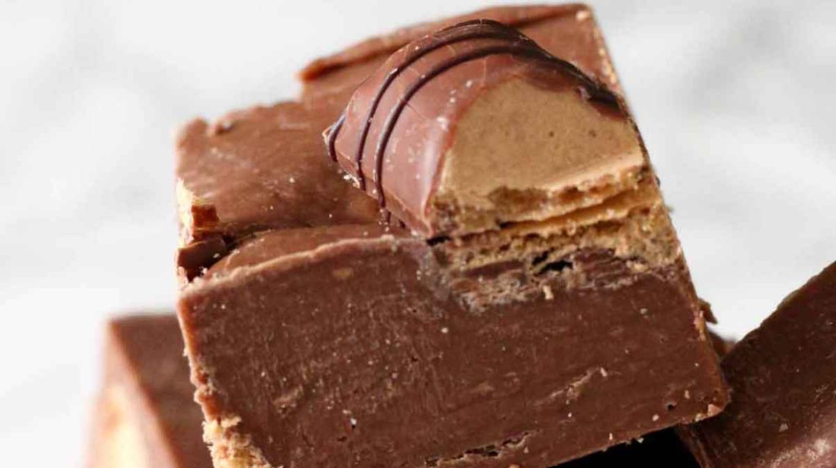 Easy Kinder Fudge With Bueno Pieces.