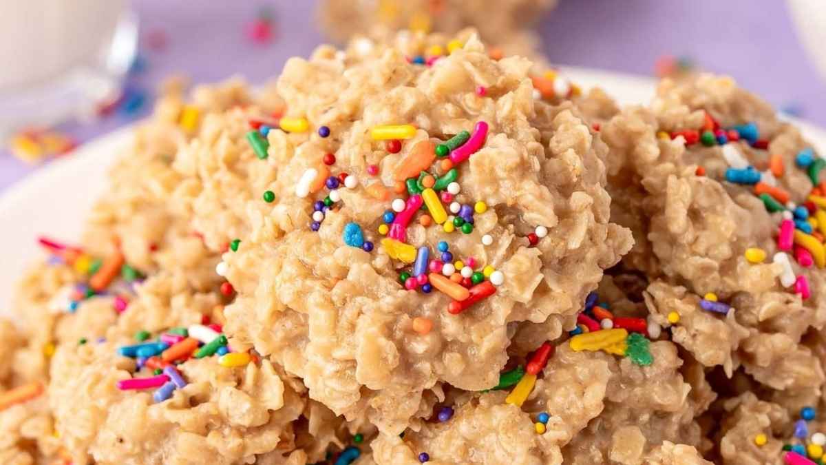 Easy No Bake Sugar Cookies With Oats. 